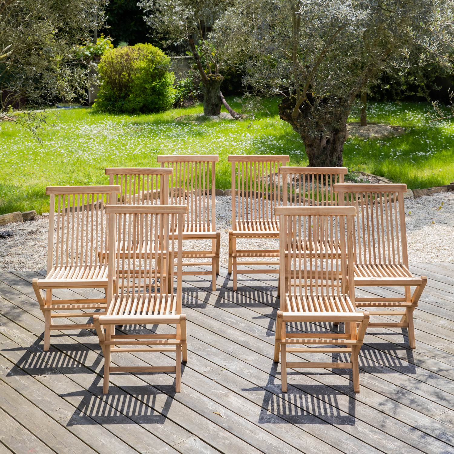 Conjunto de 8 cadeiras de jardim de teca LOMBOK